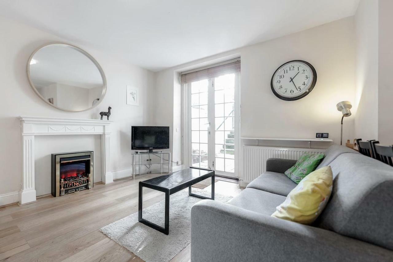 3 Bedroom Garden Flat - Central Location Лондон Экстерьер фото