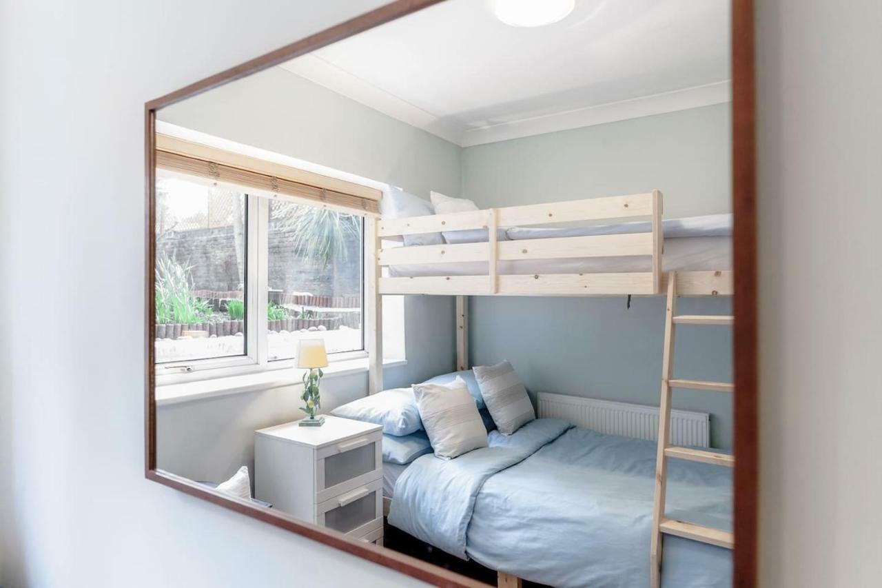 3 Bedroom Garden Flat - Central Location Лондон Экстерьер фото